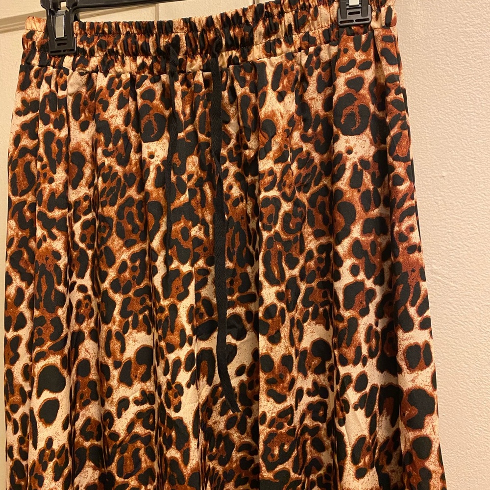 Leopard Maxi Skirt w/ Drawstring - Picture 7 of 7